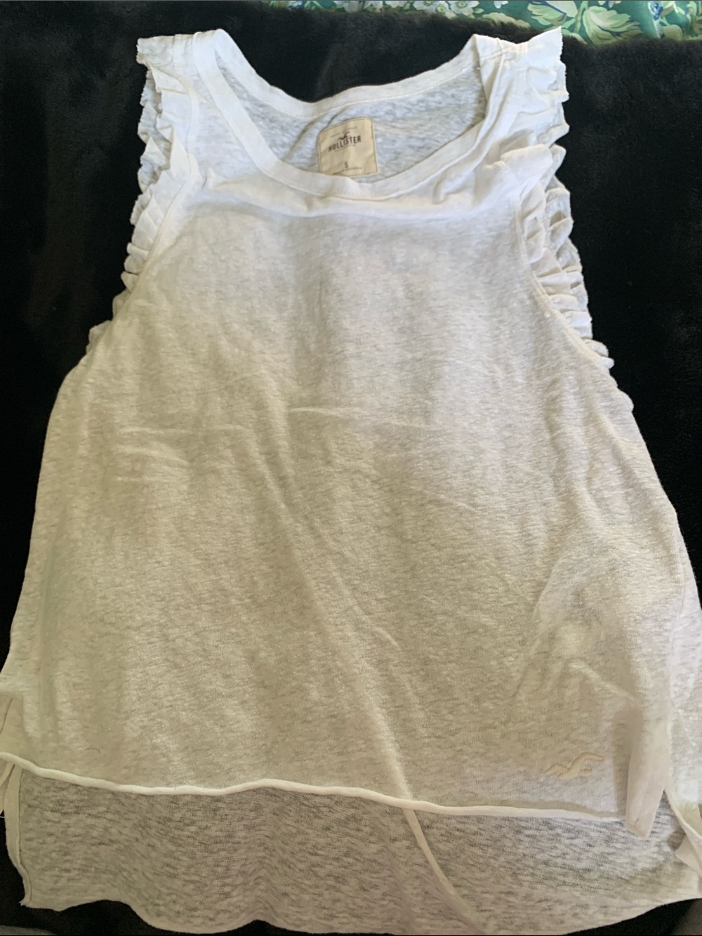 Hollister White Ruffle-Sleeve Women's Tank